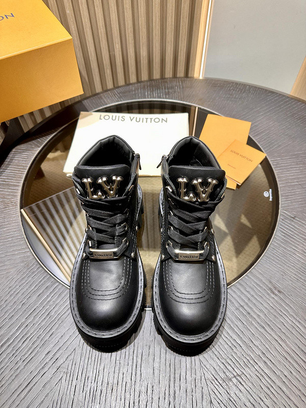 LVT BOOTS