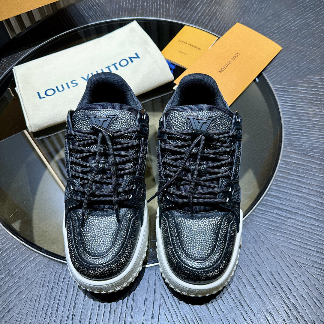 LVT SNEAKERS
