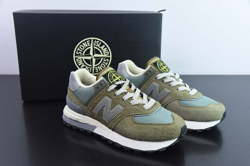new balance sneaker