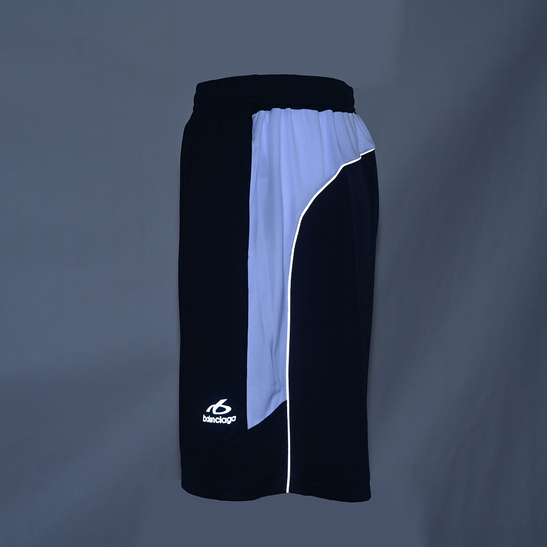 Ba1en*iaga Clothes