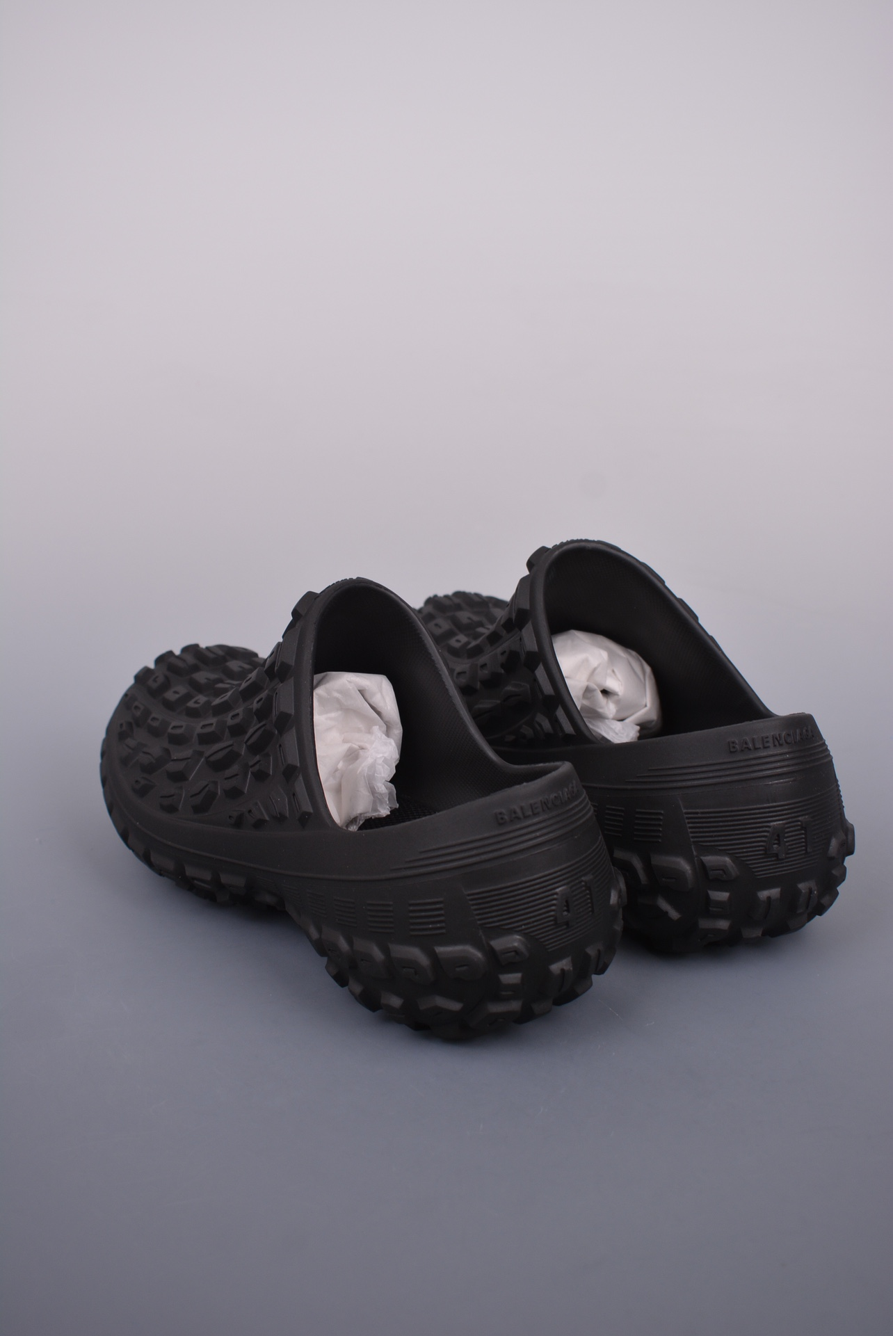 Ba*len*cia*ga defender slip-on clogs