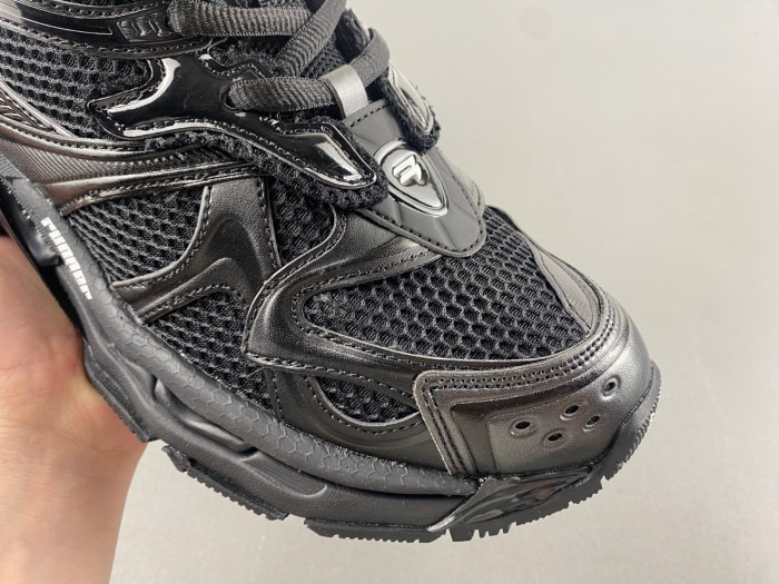 RUNNER SNEAKER RS108