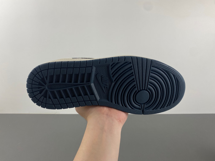 Air Jordan 1 Low "Motion" HM3711-144