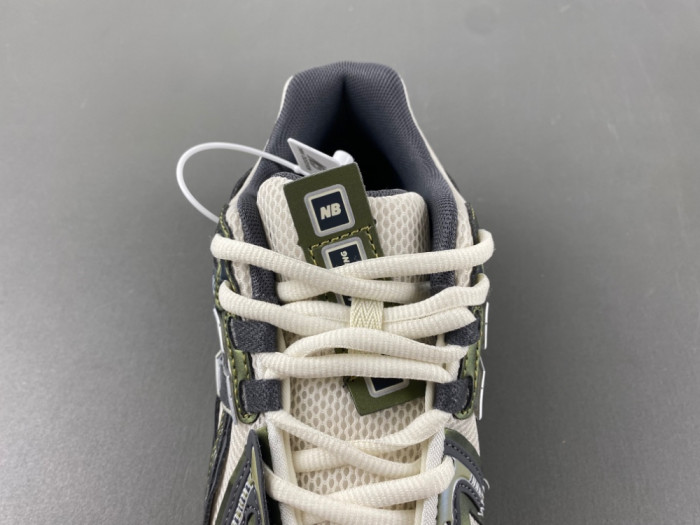 New Balance 1906A ’OLIVE JUICE‘ U1906ANC