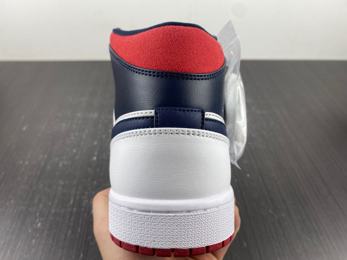 Jordan 1 Mid SE USA 852542-104