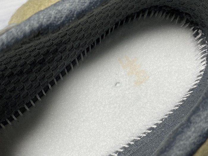 Travis Scott x Nike Air Max 270 React CT2864-200