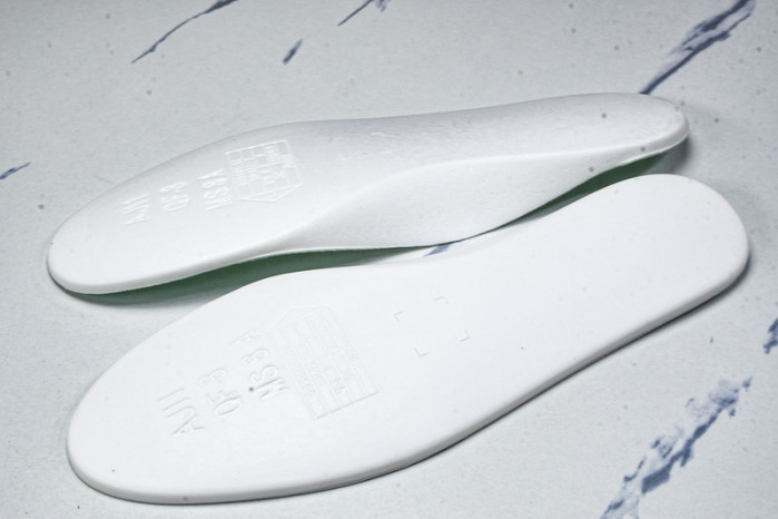 Wmns Air Jordan 11 Retro Low 