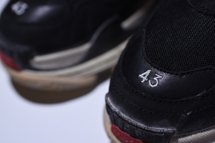 TRIPLES TRAINER SNEAKERS 2000004