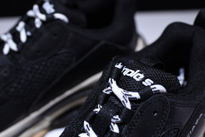 TRIPLES TRAINER SNEAKERS 2000004