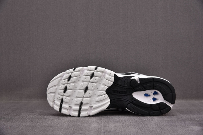 NEW BALANCE SNEAKER NB031