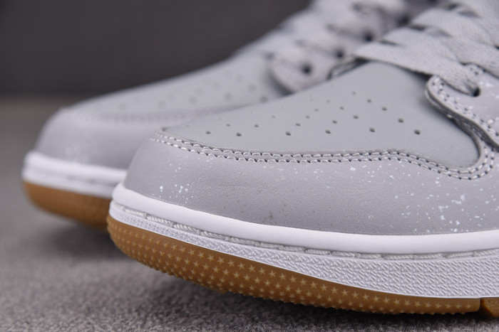 Jordan 1 Retro Low Golf Wolf Grey Gum DD9315-006