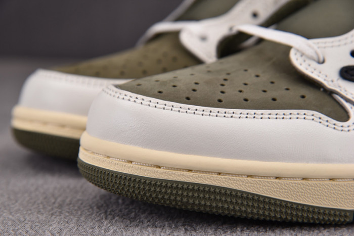 Travis Scott x Air Jordan 1 Low OG DM7866-200