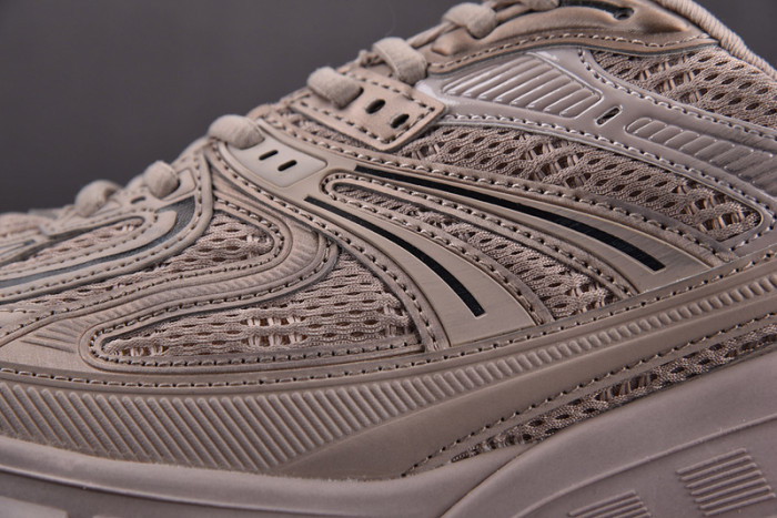 DEFENDER SNEAKER DS020