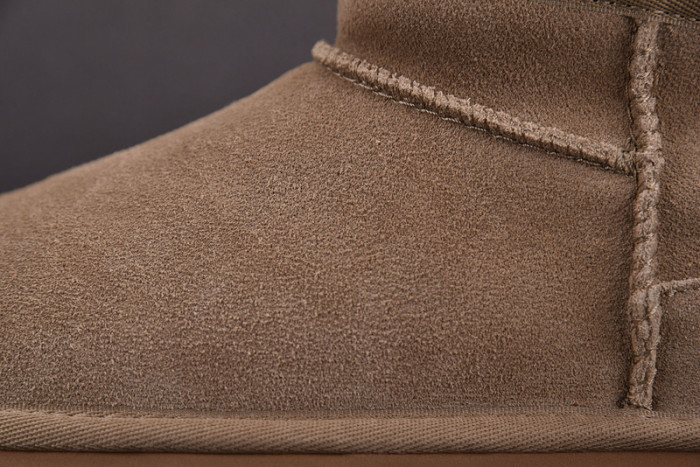 UGG Classic Ultra Mini Platform Boot