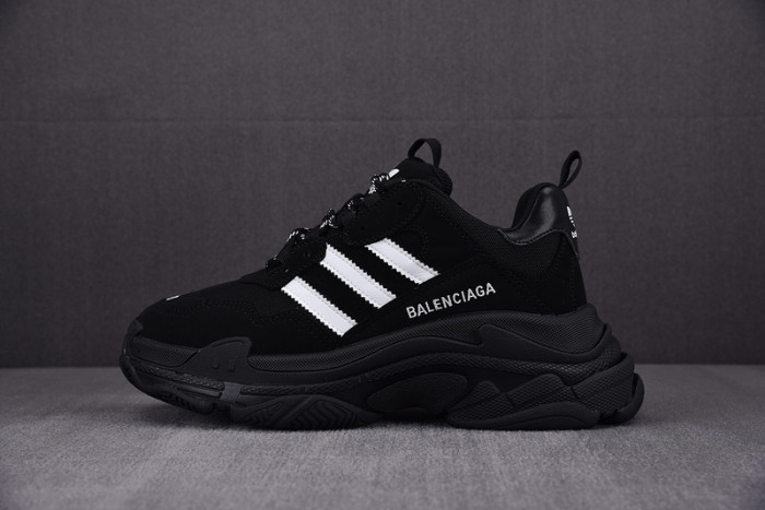 TRIPLES TRAINER SNEAKERS 2000106