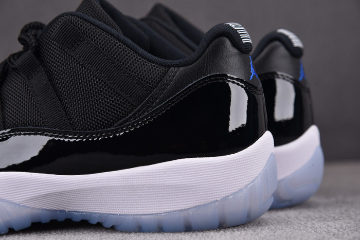 Jordan 11 Retro Low Space Jam FV5104-004