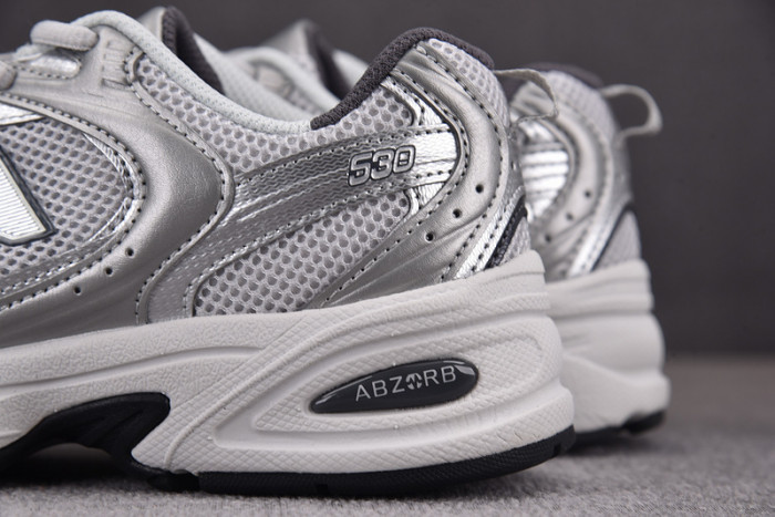 NEW BALANCE SNEAKER NB109