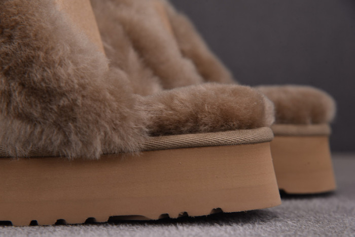 UGG Disquette Slipper