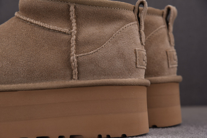 UGG Classic Ultra Mini Platform Boot