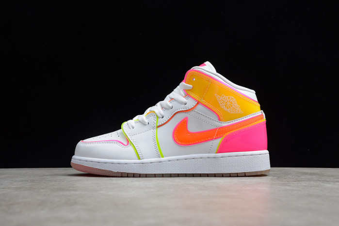 Air Jordan 1 Mid SE GS ''Edge Glow'' CV4611-100