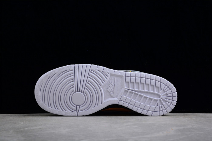 Nike SB Dunk Low "Kobe"