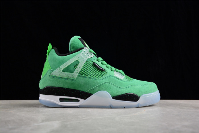 Air Jordan 4 PE
