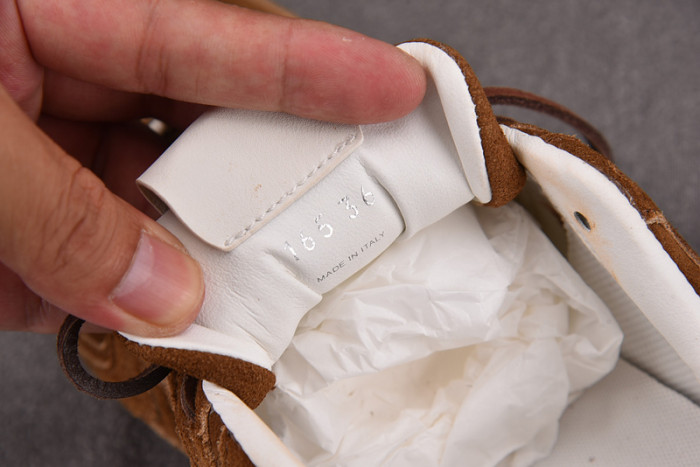 NEW BALANCE x Miu Miu 530 SL 