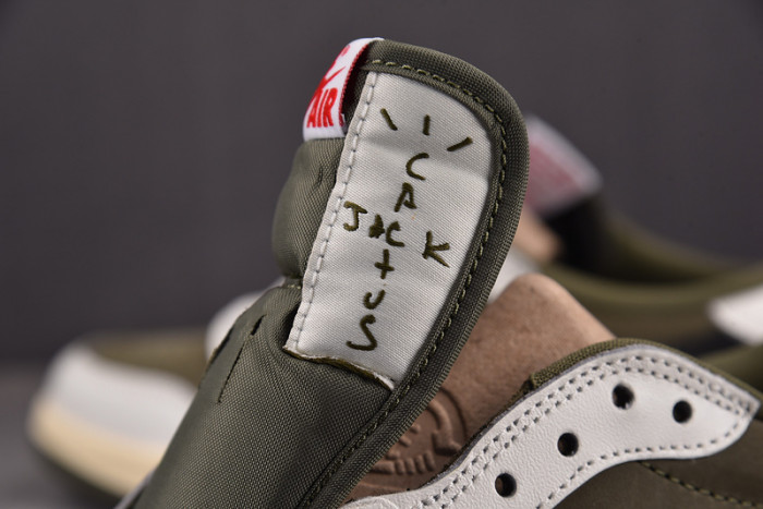 Travis Scott x Air Jordan 1 Low OG DM7866-200