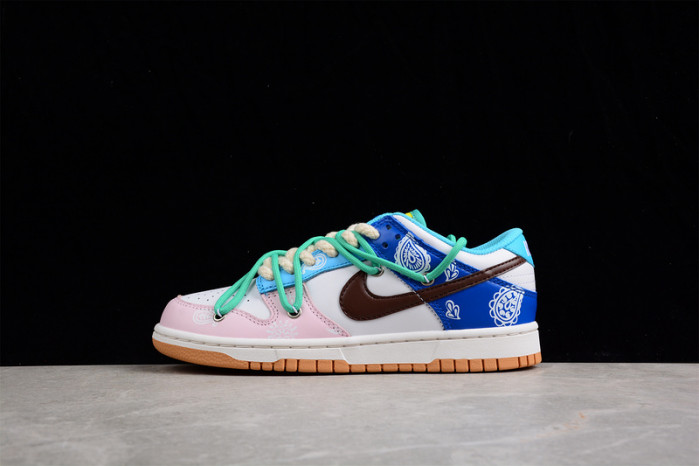 Dunk Low SE "Free .99"