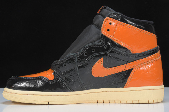 Air Jordan 1 Shattered Backboard 3.0 555088-028
