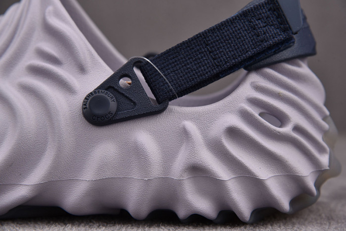 Cr*0*s x salehe bembury c00008