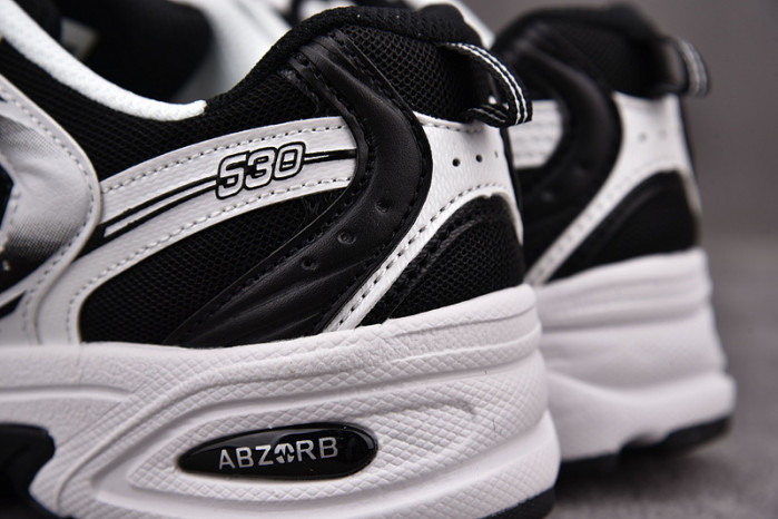 NEW BALANCE SNEAKER NB031