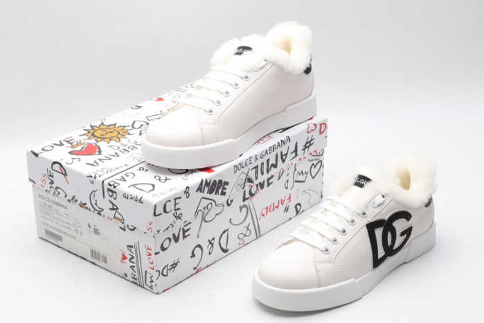 DG SNEAKER DG-10045