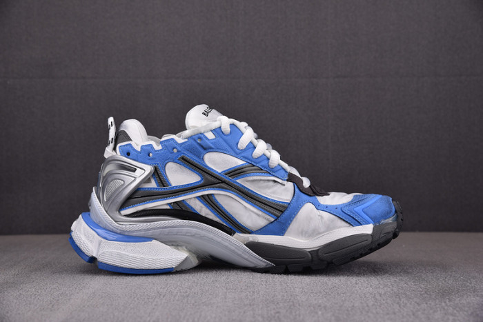 RUNNER SNEAKER RS025