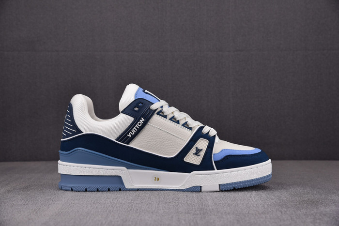 LV SNEAKER LV-000115