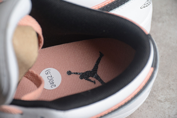 AIR JORDAN 1 LOW GS “LIGHT MADDER ROOT” DM8960-801