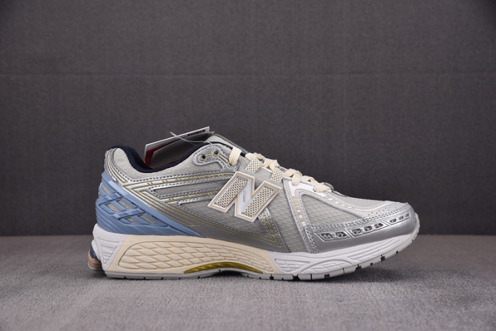 NEW BALANCE SNEAKER NB100