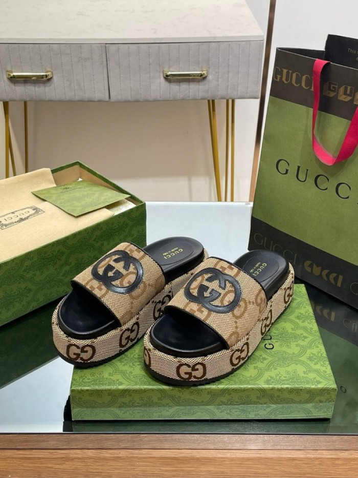 G*u*i* sandal 169