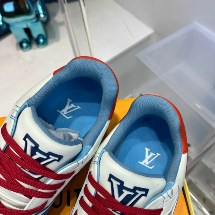 LV SNEAKER LV-000342