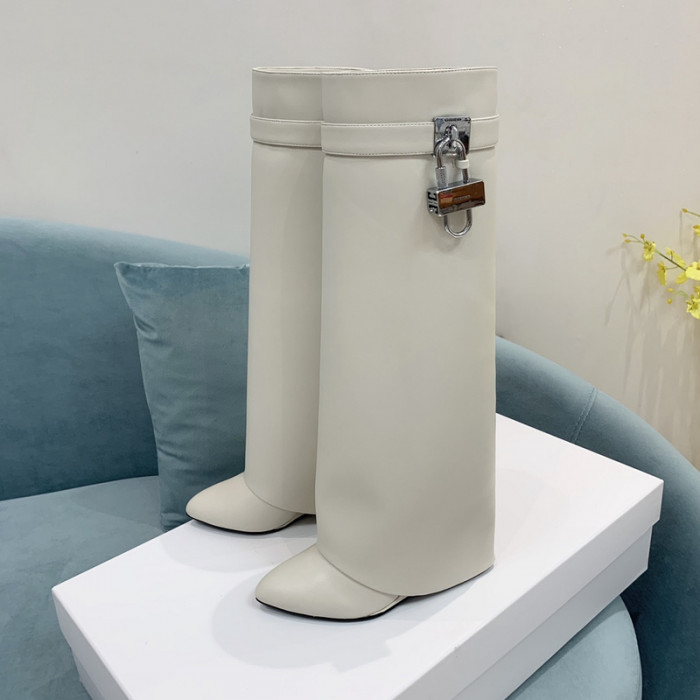 GIVENCHY BOOST GB 000006