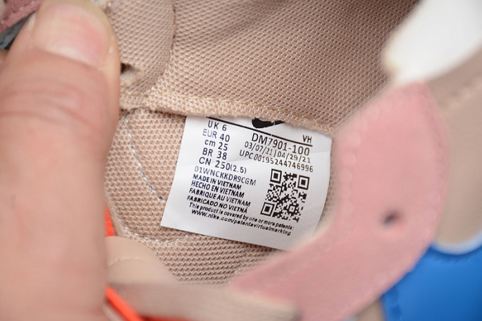 Kaws x Sacai x Nk Blazer Low "Purple Dusk" DM7901-100