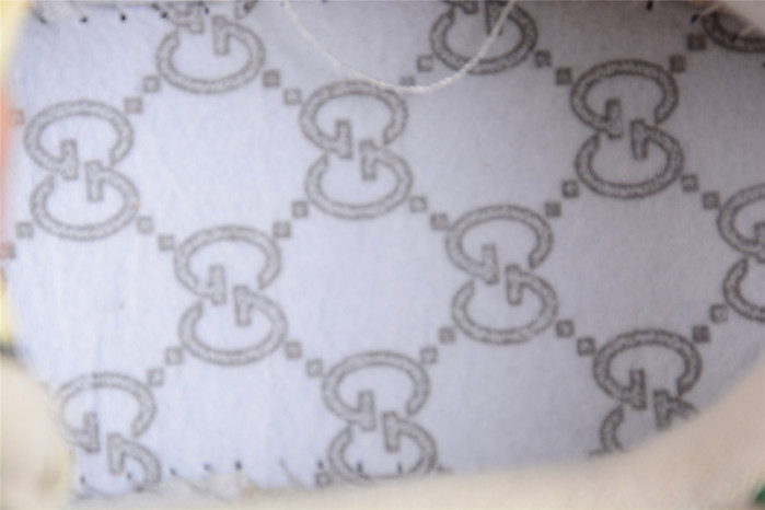 G*u*i* trainer sneaker 94