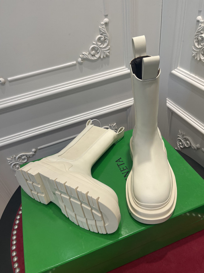 BOTTEGA VENETA SNEAKER BV-00030