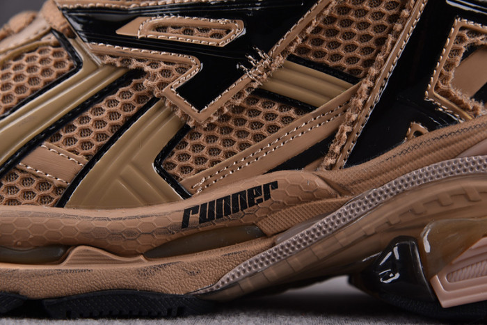 RUNNER SNEAKER RS011