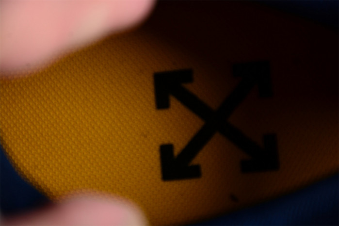 OFW C/O ODSY-1000 Sneakers OW10017