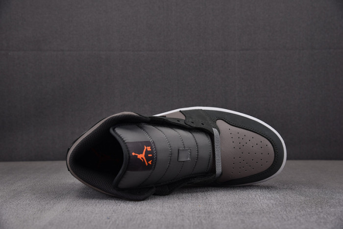 Air Jordan 1 Mid SE “Night Stadium” FQ8338-017