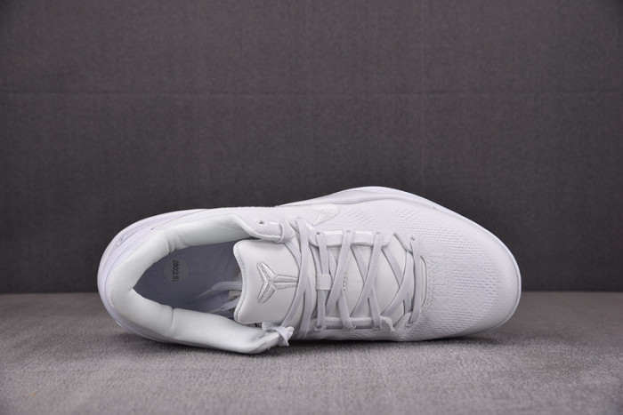 NIKE KOBE 8 PROTRO TRIPLE WHITE FJ9364-100