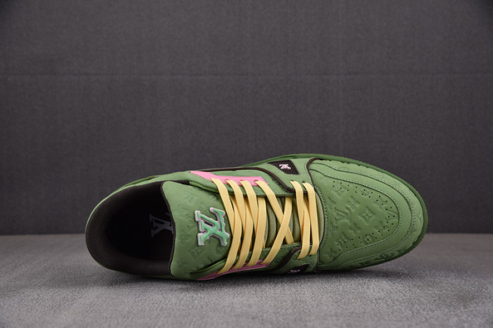 LV SNEAKER LV-000535