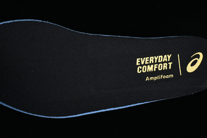 As*ic*s gel-contend 4 