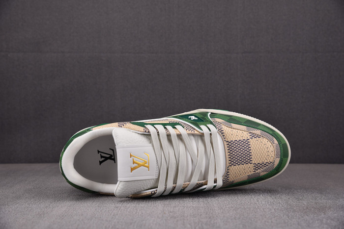 LV TRAINER SNEAKER LV-000591
